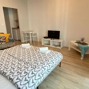 Marcina Kasprzaka 29c Warszawa